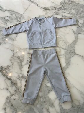 BOSS Light Gray Kids Sweatshirt & Joggers with Gold Side Stripe